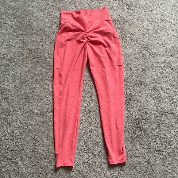 Bombshell Sportswear Curves Leggings - Coral - Picture 3 of 10